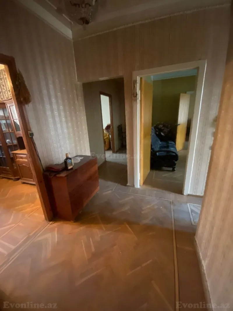 Satılır 5 otaqlı Mənzil Köhnə tikili 120 m² 9-cu mikrorayon - şəkil 10