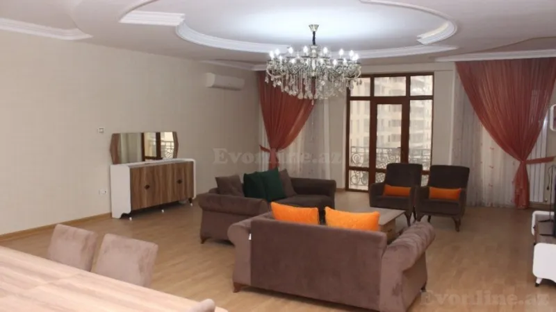 Satılır 4 otaqlı Mənzil Yeni tikili 216 m² Nəsimi r. - şəkil 2
