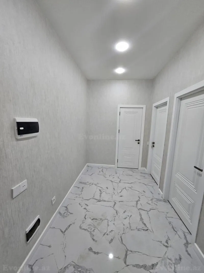 Satılır 1 otaqlı Mənzil Yeni tikili 56 m² Neftçilər m. - şəkil 5