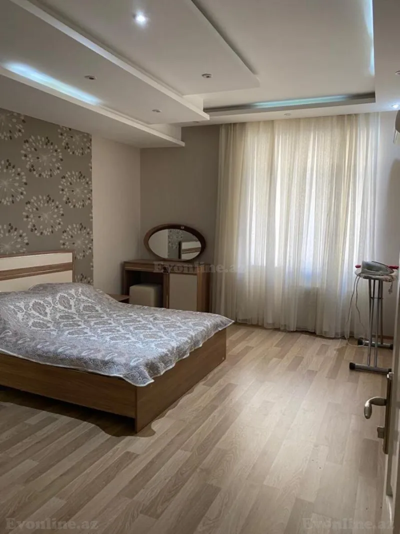 Kirayə verilir 4 otaqlı Mənzil Yeni tikili 177 m² Xətai m. - şəkil 4