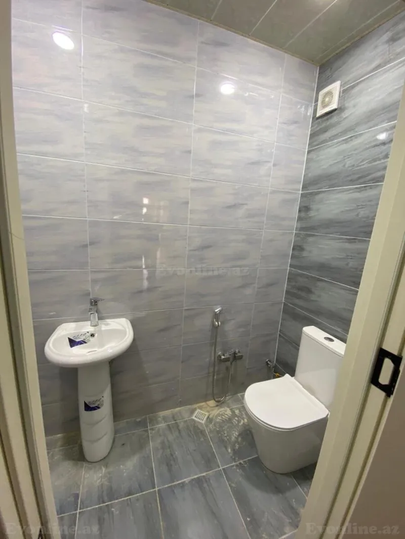 Kirayə verilir 3 otaqlı Mənzil Yeni tikili 120 m² Bayıl - şəkil 17