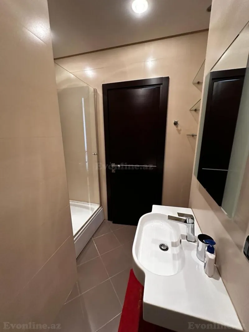 Kirayə verilir 4 otaqlı Mənzil Yeni tikili 200 m² Nəriman Nərimanov m. - şəkil 10