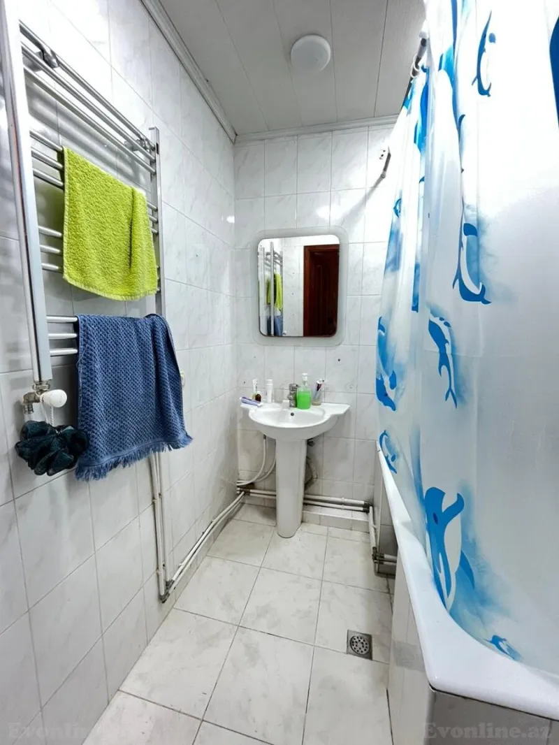 Satılır 4 otaqlı Mənzil Köhnə tikili 105 m² Gənclik m. - şəkil 11