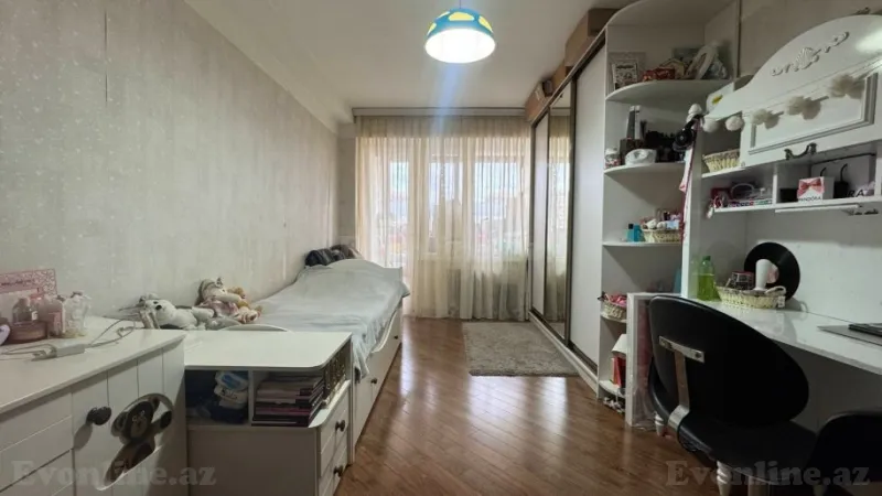 Satılır 3 otaqlı Mənzil Köhnə tikili 96 m² 28 May m. - şəkil 3