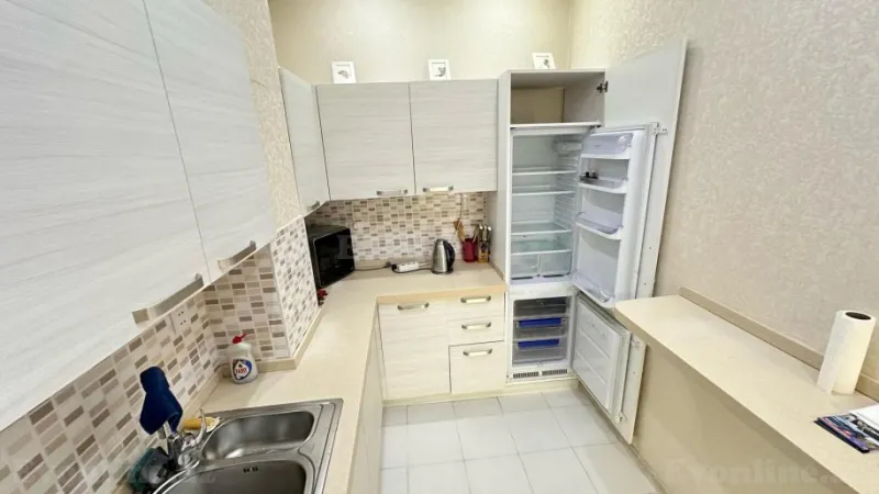 Kirayə verilir 3 otaqlı Mənzil Yeni tikili 100 m² Xətai r. - şəkil 15