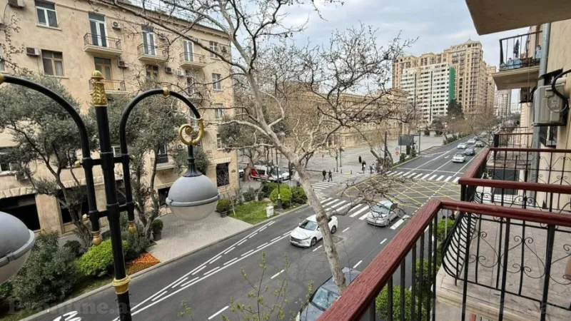 Kirayə verilir 3 otaqlı Mənzil Köhnə tikili 60 m² 28 May m. - şəkil 16