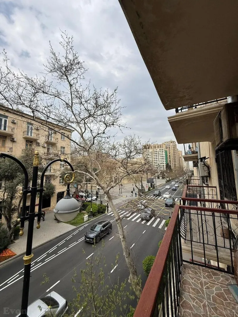 Kirayə verilir 3 otaqlı Mənzil Köhnə tikili 60 m² 28 May m. - şəkil 18