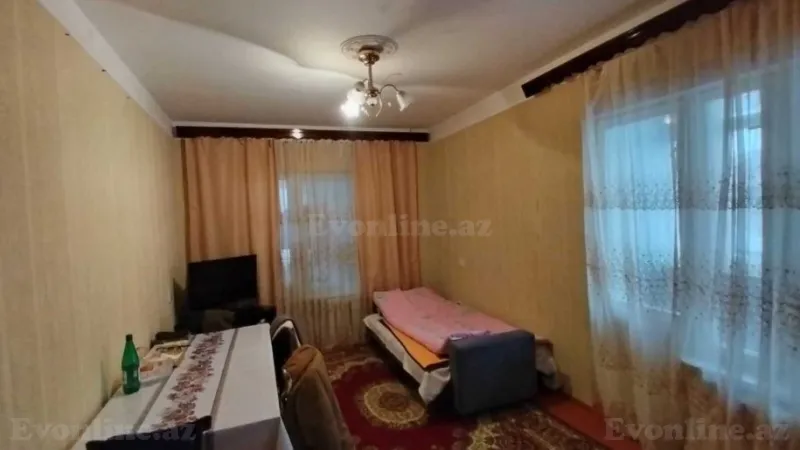 Satılır 2 otaqlı Mənzil Köhnə tikili 65 m² Xalqlar Dostluğu m. - şəkil 3