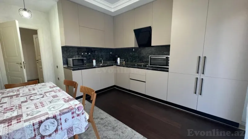 Satılır 4 otaqlı Mənzil Yeni tikili 178 m² 8 Noyabr m. - şəkil 15
