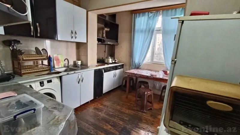 Satılır 5 otaqlı Mənzil Köhnə tikili 115 m² Nizami r. - şəkil 15