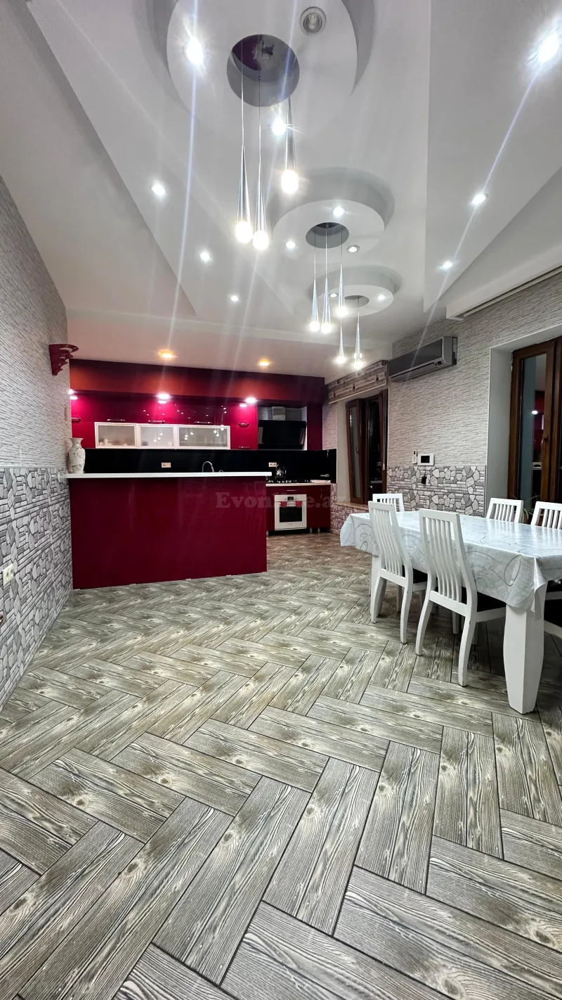 Satılır 7 otaqlı Həyət evi 330 m² M.Ə.Rəsulzadə - şəkil 5