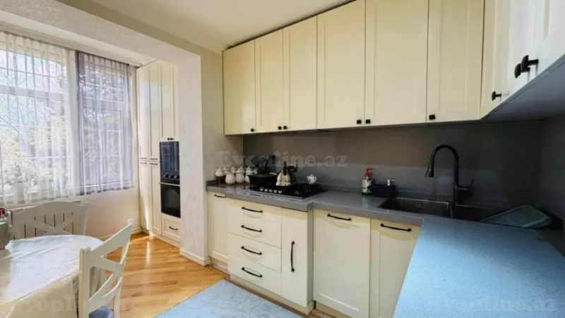 Satılır 3 otaqlı Mənzil Köhnə tikili 65 m² Sabunçu r. - şəkil 4