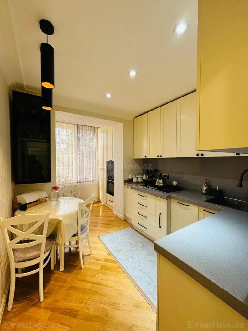 Satılır 3 otaqlı Mənzil Köhnə tikili 65 m² Sabunçu r. - şəkil 5