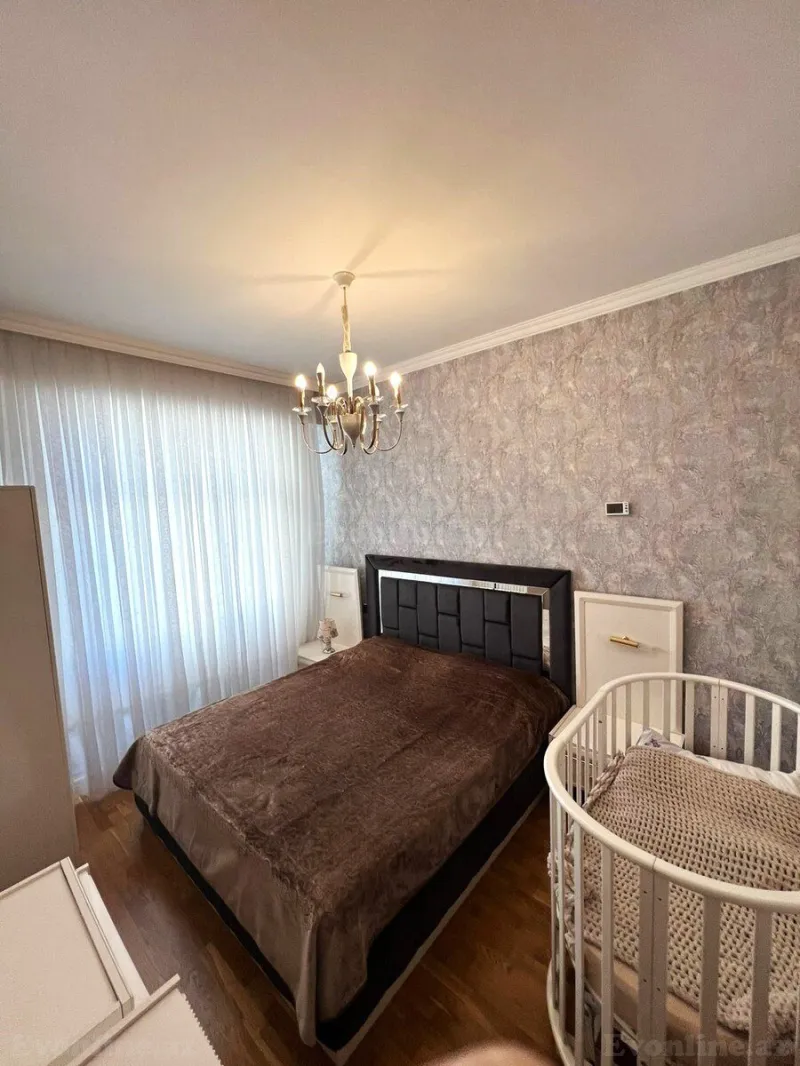 Satılır 2 otaqlı Mənzil Yeni tikili 70 m² Yasamal r. - şəkil 4