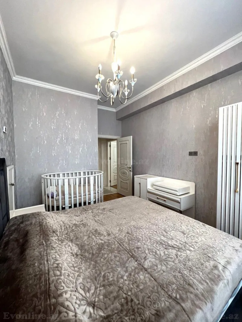 Satılır 2 otaqlı Mənzil Yeni tikili 70 m² Yasamal r. - şəkil 5