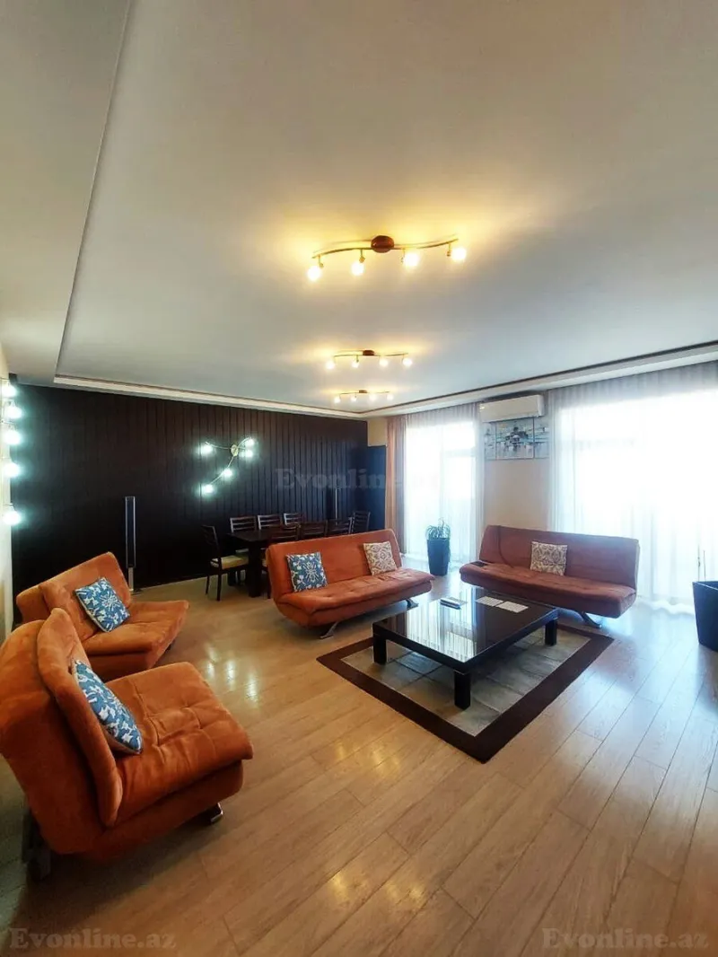 Satılır 4 otaqlı Mənzil Yeni tikili 195 m² Elmlər Akademiyası m. - şəkil 2