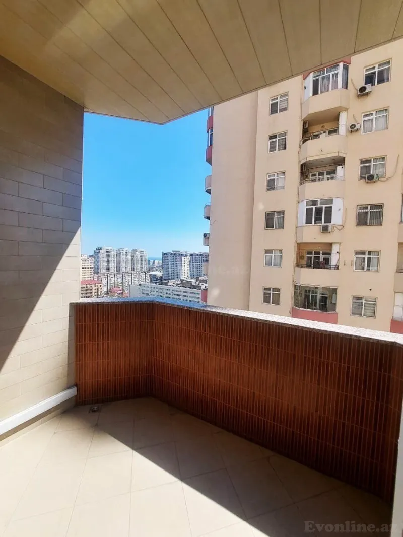 Satılır 4 otaqlı Mənzil Yeni tikili 195 m² Elmlər Akademiyası m. - şəkil 21