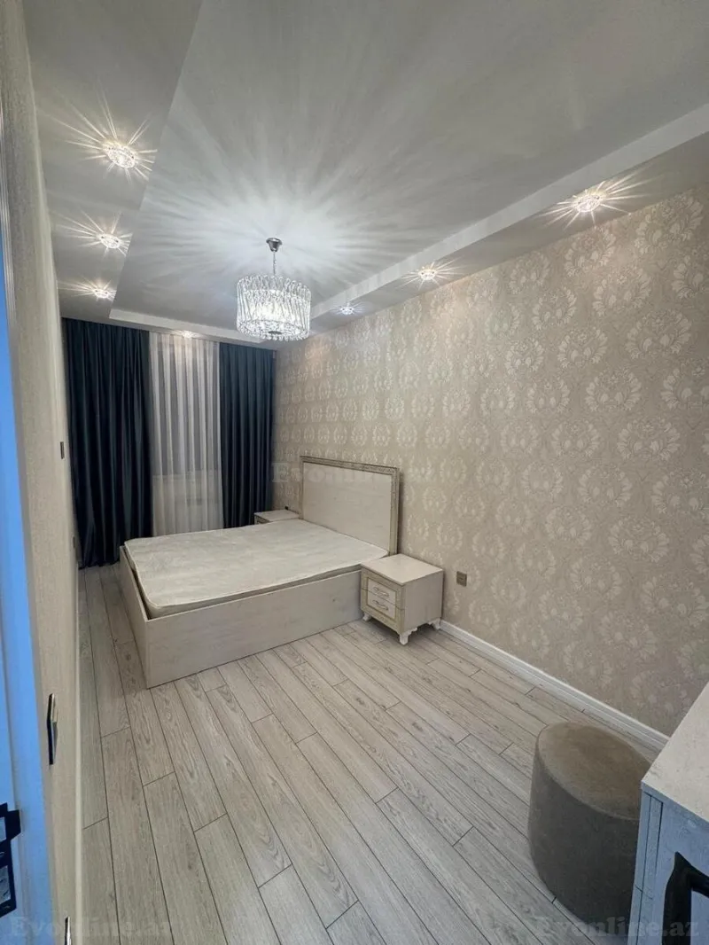 Satılır 3 otaqlı Mənzil Yeni tikili 88 m² Memar Əcəmi m. - şəkil 4