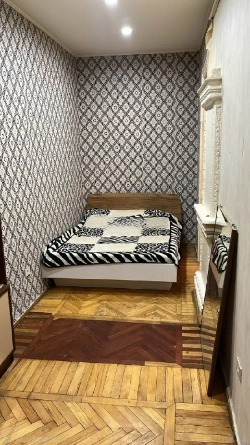 Kirayə verilir 2 otaqlı Mənzil Köhnə tikili 90 m² İçərişəhər m. - şəkil 9