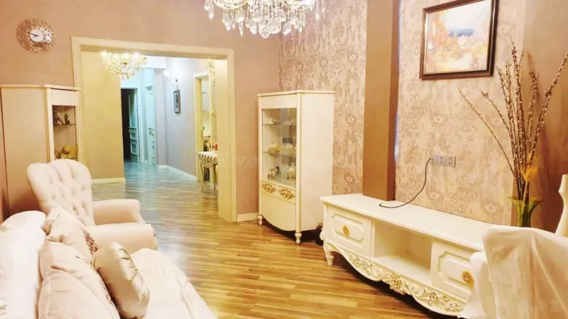 Satılır 4 otaqlı Mənzil Yeni tikili 136 m² Xırdalan - şəkil 2