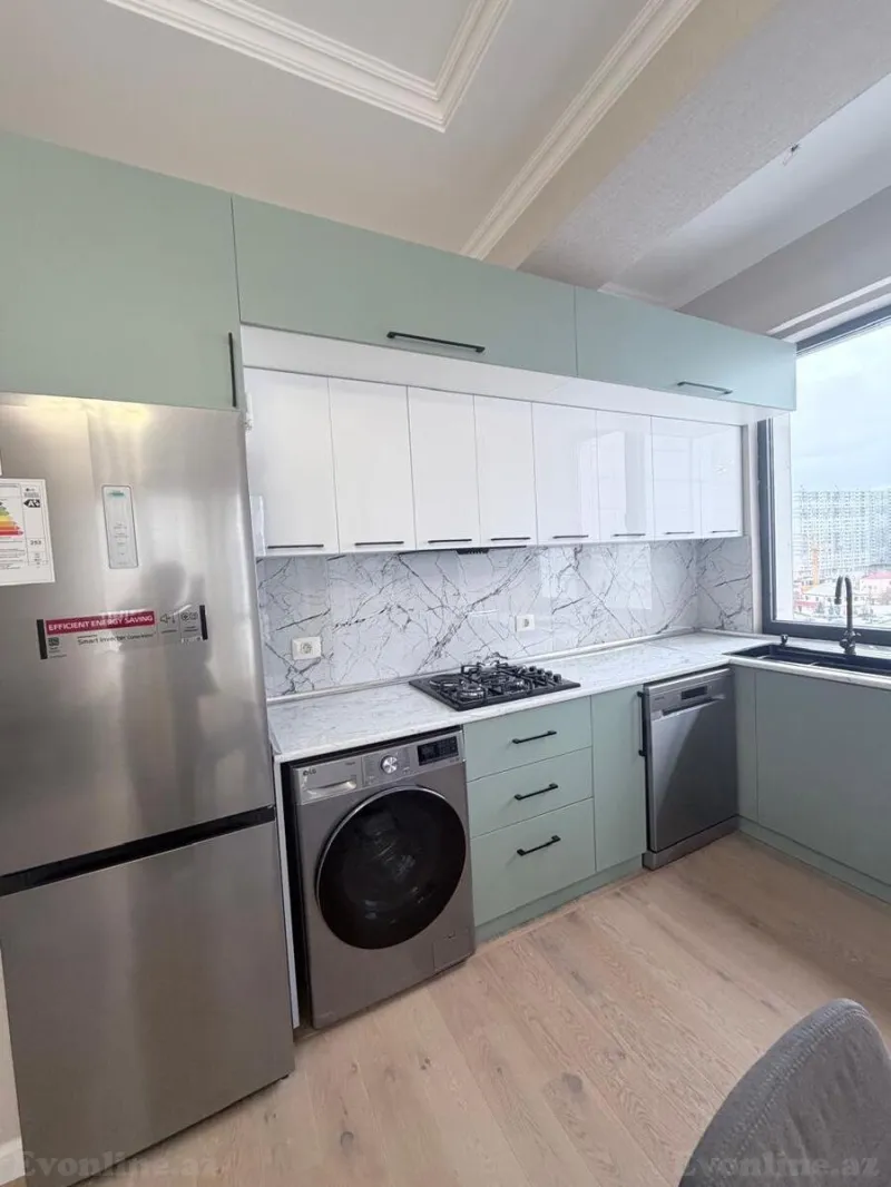 Kirayə verilir 3 otaqlı Mənzil Yeni tikili 80 m² İnşaatçılar m. - şəkil 9