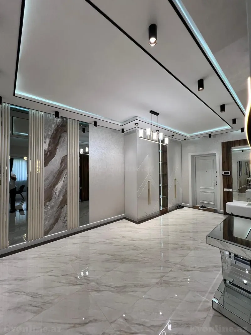 Satılır 3 otaqlı Mənzil Yeni tikili 137 m² 28 May m. - şəkil 12