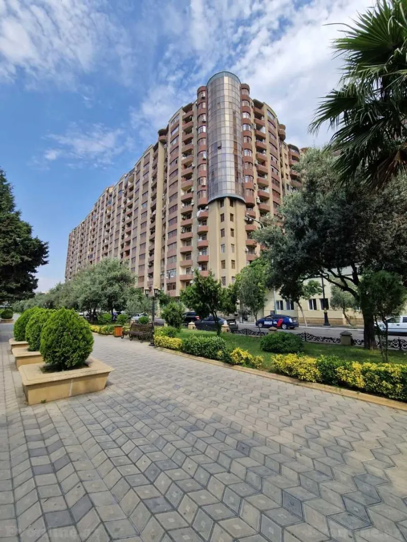 2 otaqlı Mənzil 65 m² Xətai m. Satılır