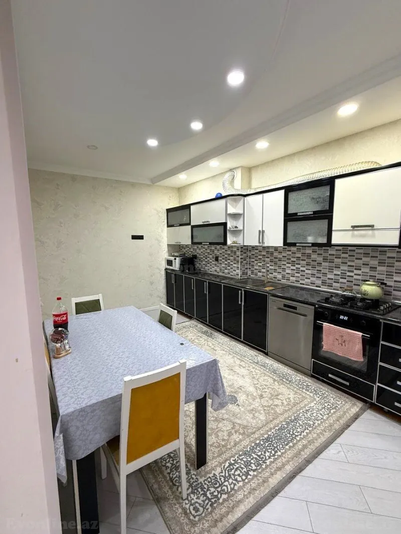 Satılır 4 otaqlı Mənzil Yeni tikili 130 m² Həzi Aslanov m. - şəkil 12