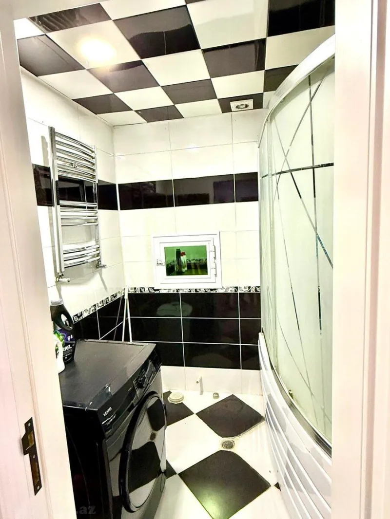 Satılır 4 otaqlı Mənzil Yeni tikili 130 m² Həzi Aslanov m. - şəkil 14