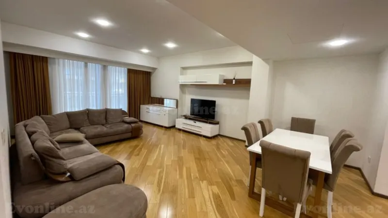 Kirayə verilir 4 otaqlı Mənzil Yeni tikili 220 m² 28 May m. - şəkil 3