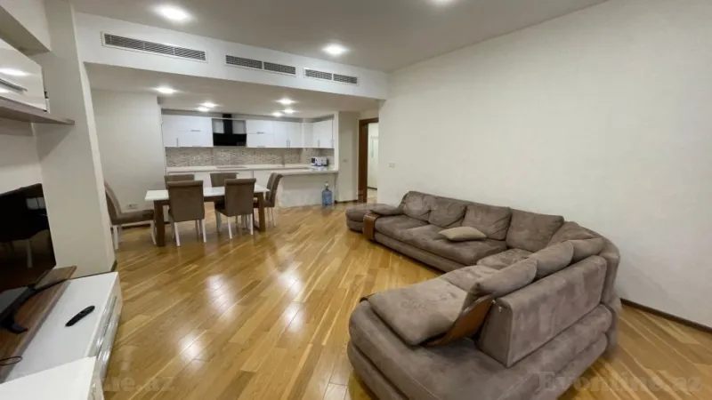 Kirayə verilir 4 otaqlı Mənzil Yeni tikili 220 m² 28 May m. - şəkil 4