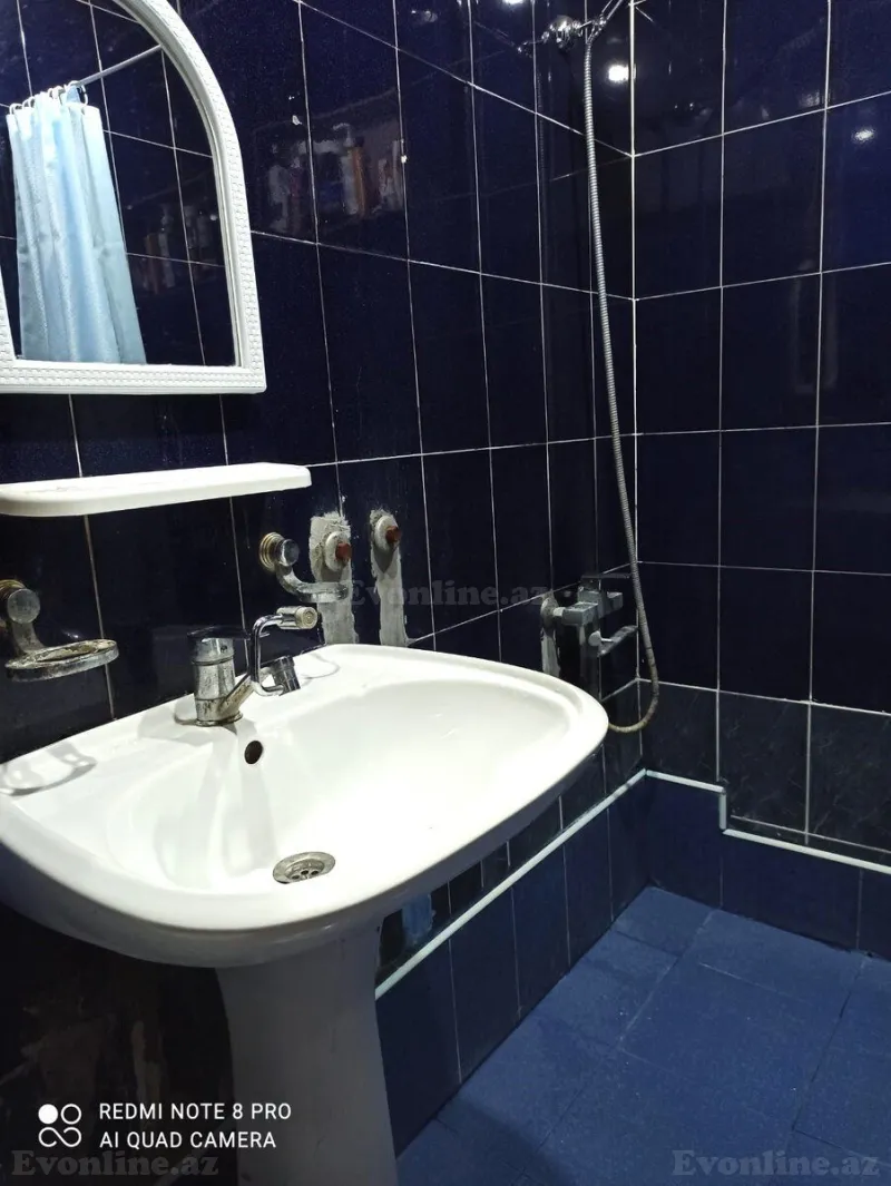 Satılır 2 otaqlı Mənzil Köhnə tikili 65 m² Nizami m. - şəkil 9