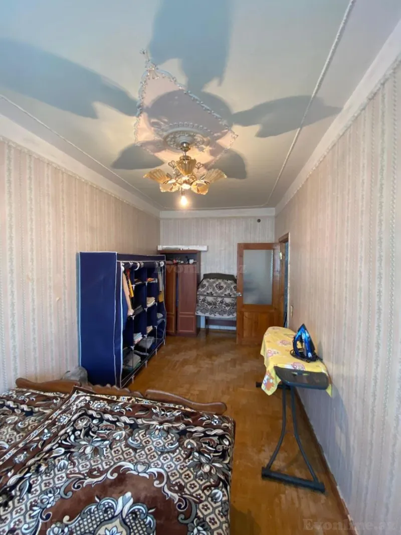 Satılır 4 otaqlı Mənzil Köhnə tikili 110 m² Badamdar - şəkil 4