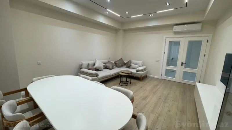 Kirayə verilir 3 otaqlı Mənzil Yeni tikili 130 m² Xətai r. - şəkil 3