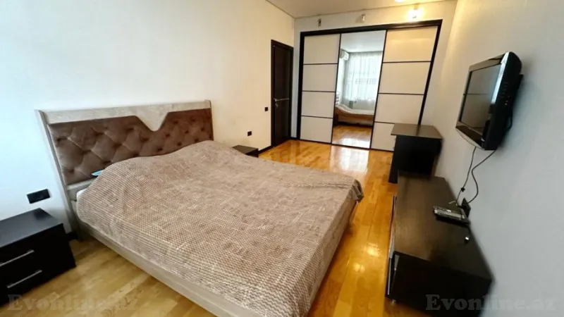 Kirayə verilir 4 otaqlı Mənzil Yeni tikili 198 m² Nəriman Nərimanov m. - şəkil 7