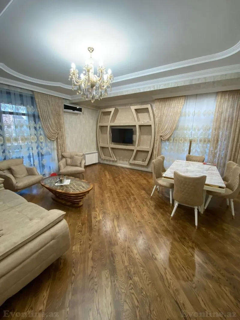 3 otaqlı Mənzil 118 m² Nəriman Nərimanov m. Kirayə verilir