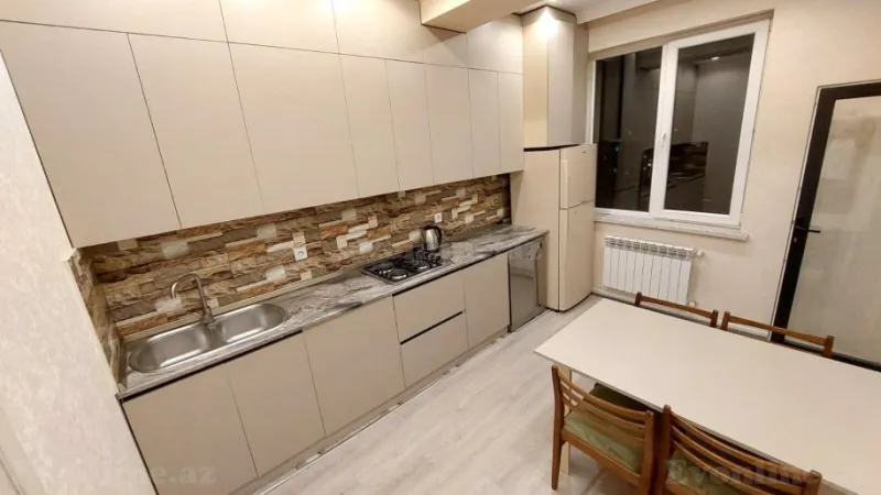 Kirayə verilir 3 otaqlı Mənzil Yeni tikili 80 m² Nəsimi r. - şəkil 9