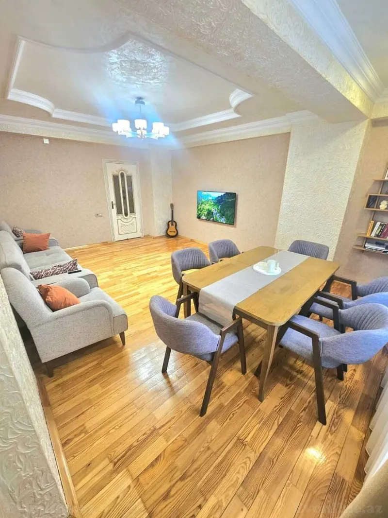 Satılır 3 otaqlı Mənzil Yeni tikili 120 m² Qara Qarayev m. - şəkil 2