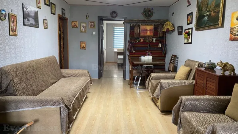 Satılır 3 otaqlı Mənzil Köhnə tikili 65 m² Yasamal - şəkil 2