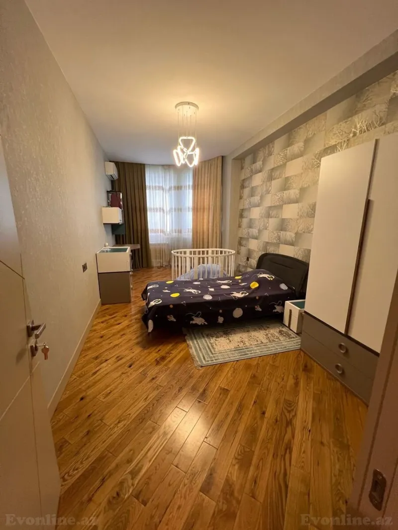 Satılır 4 otaqlı Mənzil Yeni tikili 195 m² Nizami m. - şəkil 14