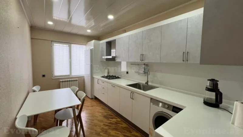 Satılır 3 otaqlı Mənzil Yeni tikili 115 m² Elmlər Akademiyası m. - şəkil 5