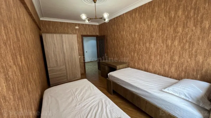 Satılır 3 otaqlı Mənzil Yeni tikili 115 m² Elmlər Akademiyası m. - şəkil 11