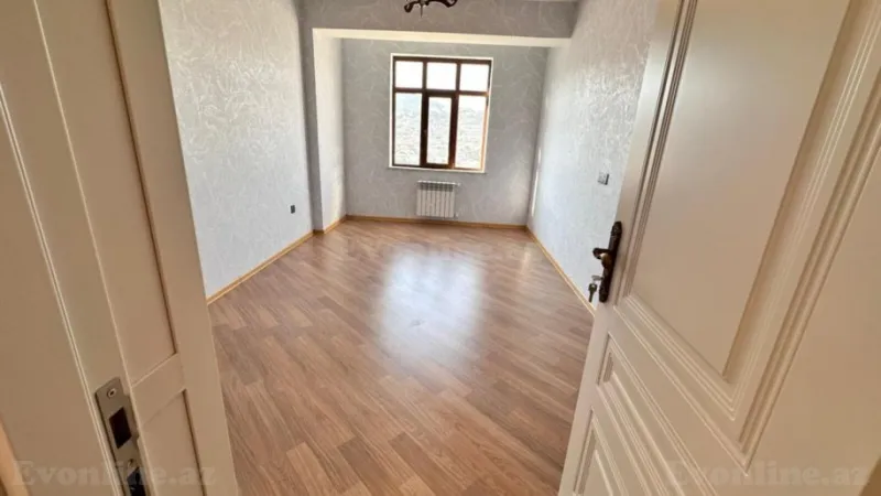 Kirayə verilir 2 otaqlı Mənzil Yeni tikili 90 m² Səbail r. - şəkil 3