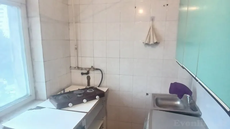 Kirayə verilir 1 otaqlı Mənzil Köhnə tikili 40 m² İnşaatçılar m. - şəkil 4