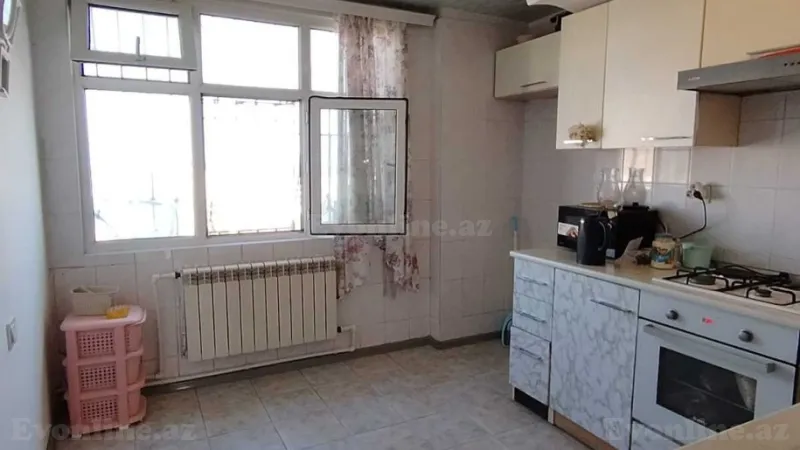Satılır 3 otaqlı Mənzil Köhnə tikili 85 m² Xətai r. - şəkil 2