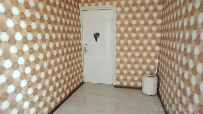 Satılır 3 otaqlı Mənzil Köhnə tikili 85 m² Xətai r. - şəkil 10