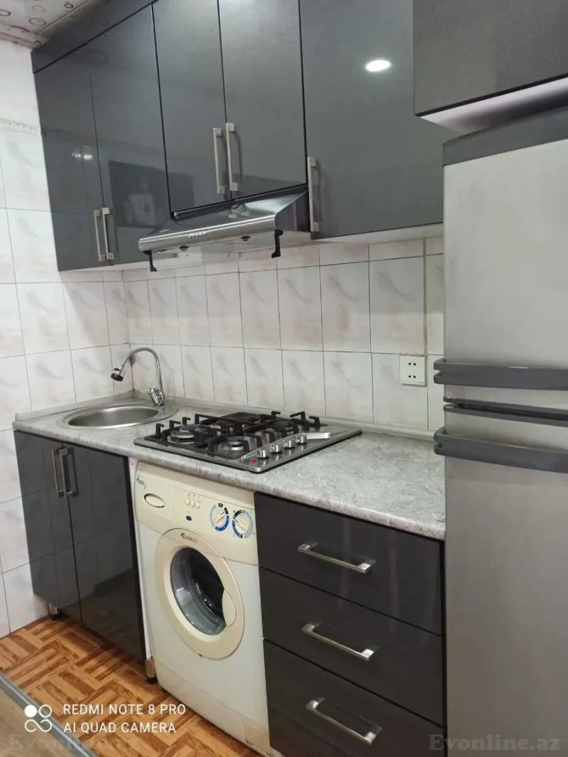 Satılır 2 otaqlı Mənzil Köhnə tikili 60 m² Yasamal - şəkil 4