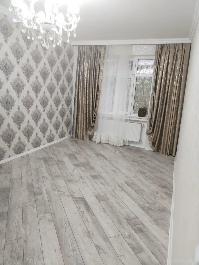 Satılır 2 otaqlı Mənzil Köhnə tikili 55 m² 4-cü mikrorayon - şəkil 5