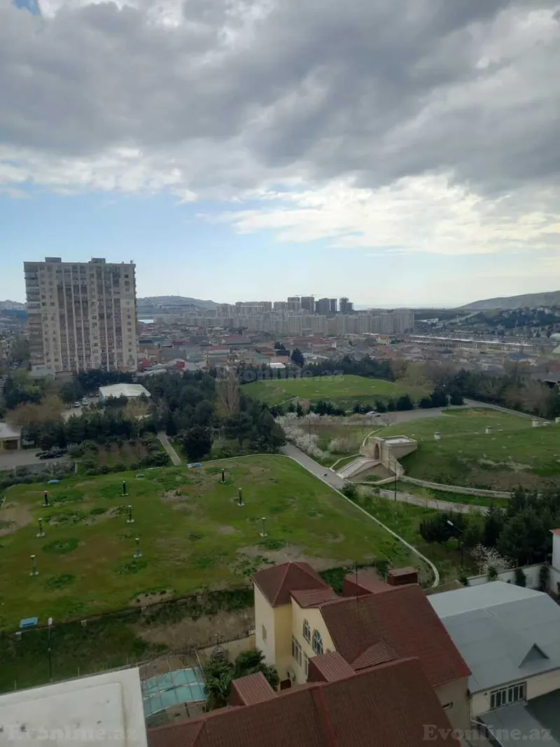 Kirayə verilir 3 otaqlı Mənzil Yeni tikili 143 m² İnşaatçılar m. - şəkil 3