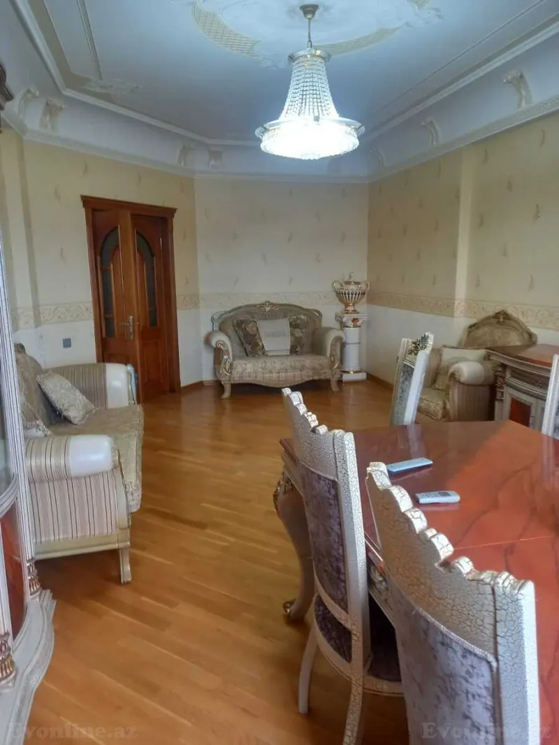 Kirayə verilir 3 otaqlı Mənzil Yeni tikili 143 m² İnşaatçılar m. - şəkil 5